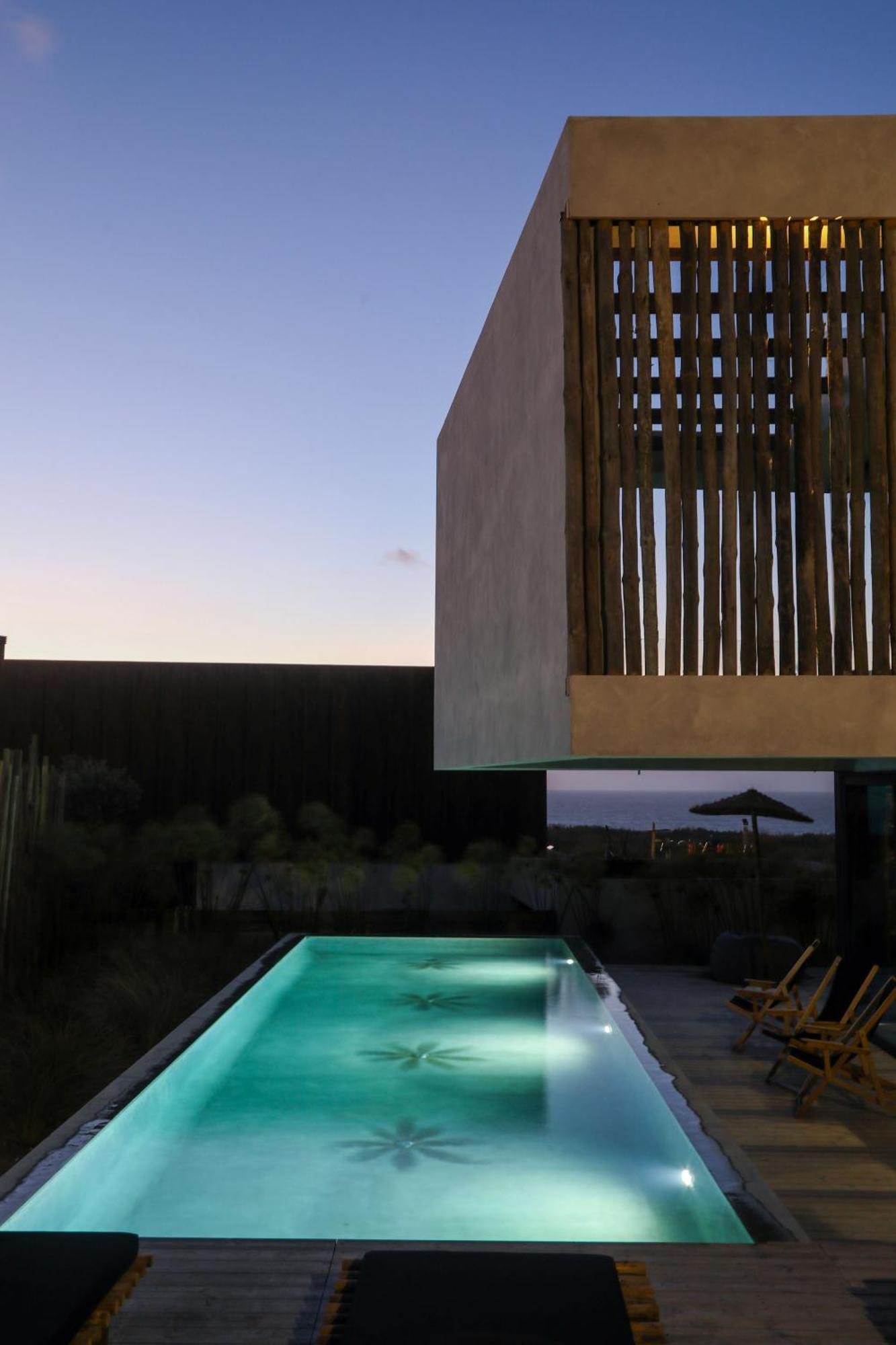 Areias Do Seixo Villas Santa Cruz  Eksteriør billede